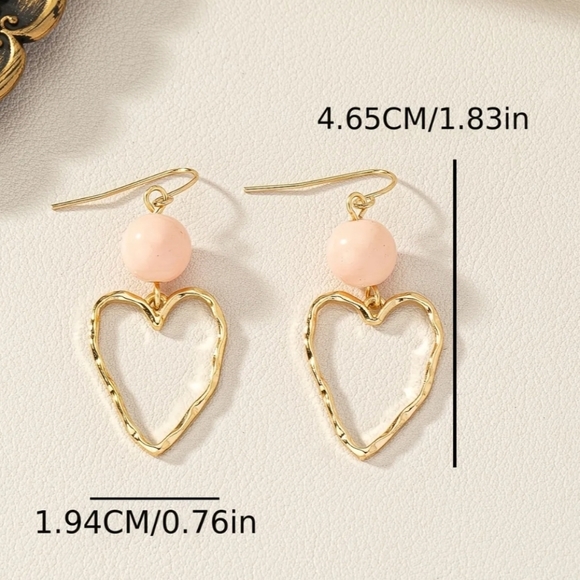 [NWT] Pink Round Beads with Gold Dainty Hearts Earrings - Picture 3 of 3
